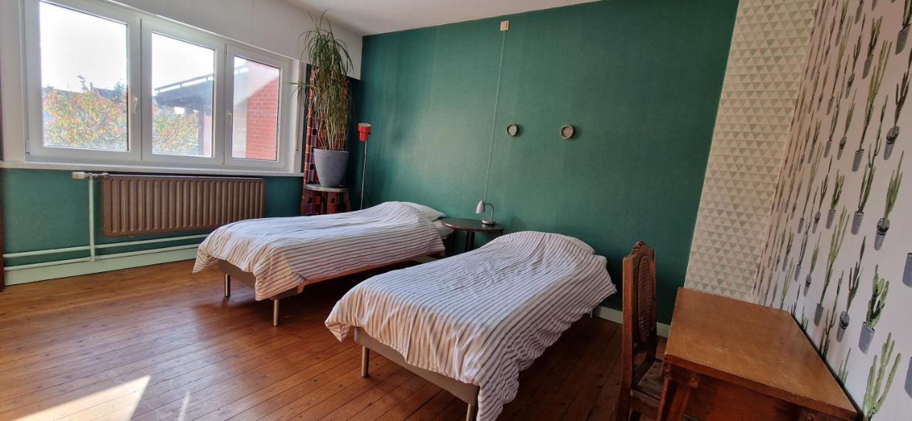 Gastenkamers In Vakantiewoning Casacuriosa Mol Dış mekan fotoğraf